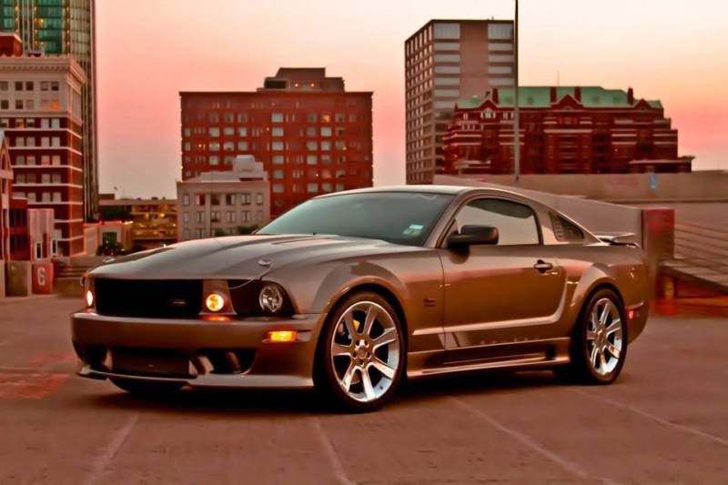 2005 ford mustang