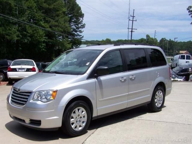 2010 chrysler town &amp; country lx 1-owner ext bo