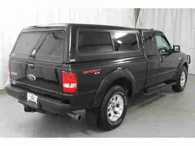 Sport Truck 4.0L CD 4X4 6 cylinder  w/MP3/SAT Low miles topper linex Certified, image 7