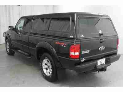 Sport Truck 4.0L CD 4X4 6 cylinder  w/MP3/SAT Low miles topper linex Certified, image 10