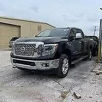 2016 nissan titan sl