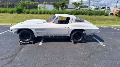 1963 chevrolet corvette