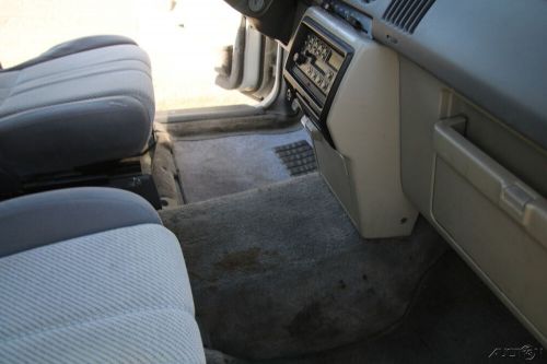 1994 Mazda MPV, US $365.00, image 19