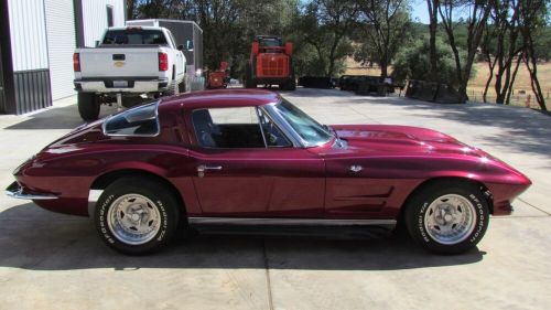 1963 chevrolet corvette