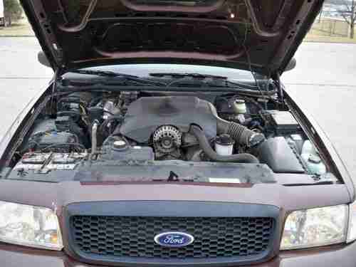 2002 Ford Crown Victoria Police Interceptor, image 9