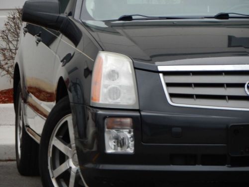 2004 cadillac srx base rwd 4dr suv v8