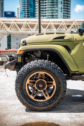 2023 Jeep Gladiator Overland 4x4 4dr Crew Cab 5.0 ft. SB, US $62,999.00, image 13