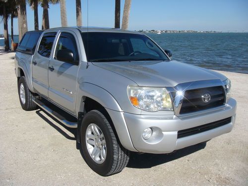 2005 tacoma 4 door v6 auto 4x4 62k miles florida truck no rust