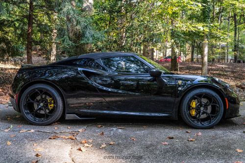 2016 Alfa Romeo 4C, US $59,900.00, image 3