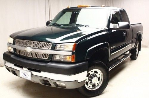 We finance!! 2004 chevrolet silverado 4wd towpackage chromerunningboards