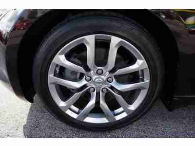 ROADSTER, SIX SPEED MANUAL TRANSMISSION, image 9