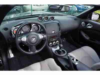 ROADSTER, SIX SPEED MANUAL TRANSMISSION, image 14