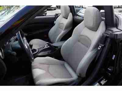 ROADSTER, SIX SPEED MANUAL TRANSMISSION, image 16