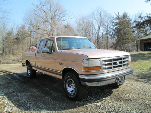 No rust! clean 4x4 gas saver 5.0 v8 extended cab new off road tires runs good!!!