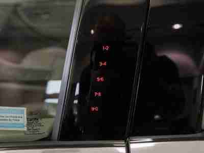 Limited 3.5L Front Wheel Drive 6 Cylinder 19