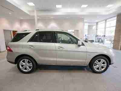 ML350 SUV 3.5L CD AWD Power Steering 4-Wheel Disc Brakes Aluminum Wheels ABS, US $48,995.00, image 8