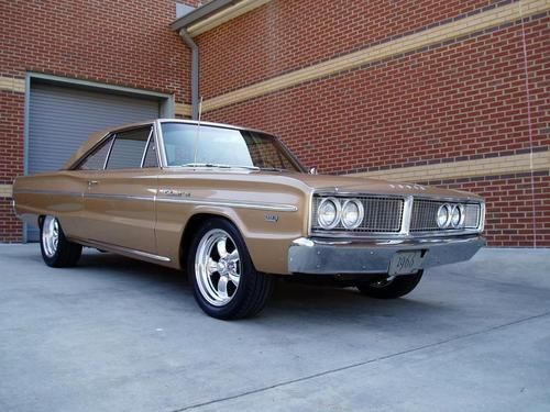 1966 dodge coronet 440.. 383 cid v8.. numbers match.. 1 awesome mopar ..