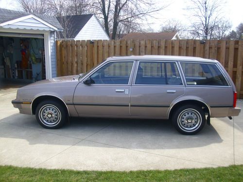 1983 chevrolet cavalier wagon 4-door  mint condition