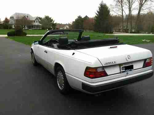 1990 Mercedes-Benz 300CE Convertible Coupe 2-Door 3.0L, image 4