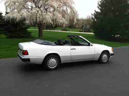 1990 Mercedes-Benz 300CE Convertible Coupe 2-Door 3.0L, image 12