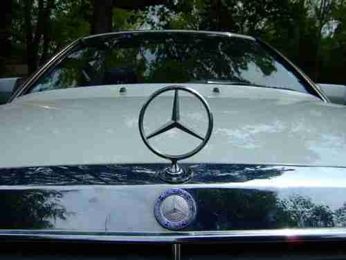 1990 Mercedes-Benz 300CE Convertible Coupe 2-Door 3.0L, image 15