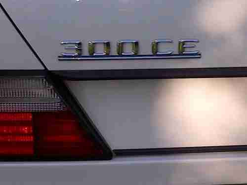 1990 Mercedes-Benz 300CE Convertible Coupe 2-Door 3.0L, image 18