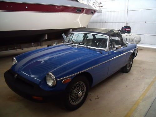 1976 mgb convertible