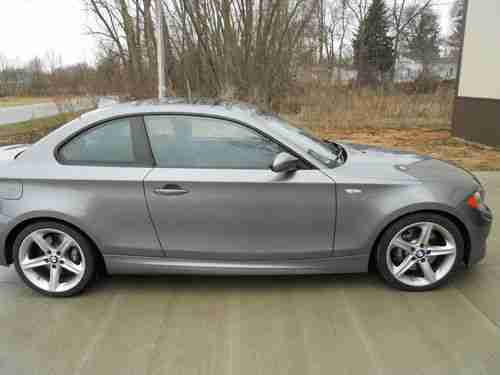 2009 BMW 135i Base Coupe 2-Door 3.0L, image 5