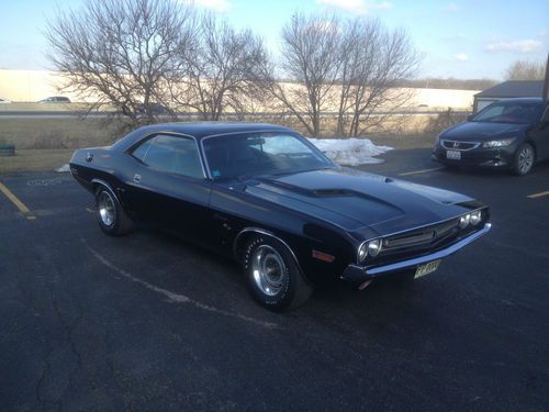 Survivor!! 1971 dodge challenger 426 hemi 4 speed numbers matching w/build sheet