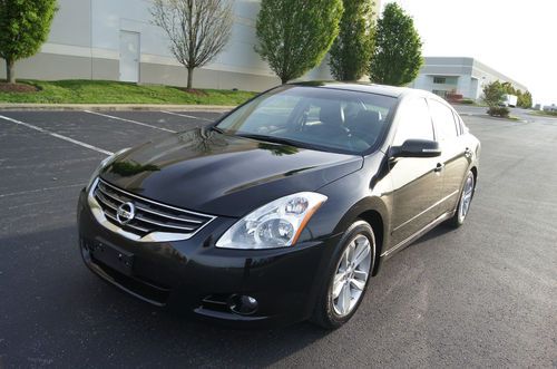 No reserve 2010 nissan altima sr v6 fully loaded,navigation,leather