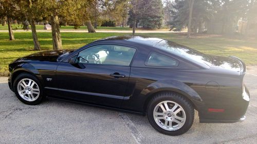 2006 ford mustang gt coupe, black, black saleen leather, rousch front,