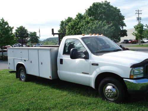 2003 ford f-350 drw 4x2 11' service body w/lift gate