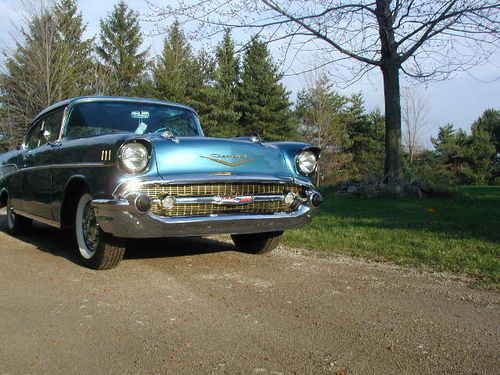 1957 chevrolet 2 door hard top harbor blue super driver 283 with a 3 speed