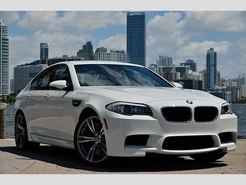 2013 bmw m5 automatic 4-door sedan