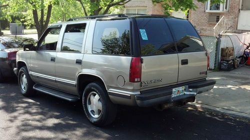 1999 gmc yukon sle sport utility 4-door 5.7l