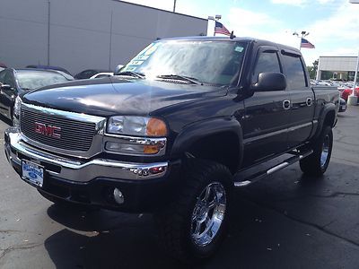 2006 gmc sierra crew cab!! regency package!! leather, moonroof and bose audio!!