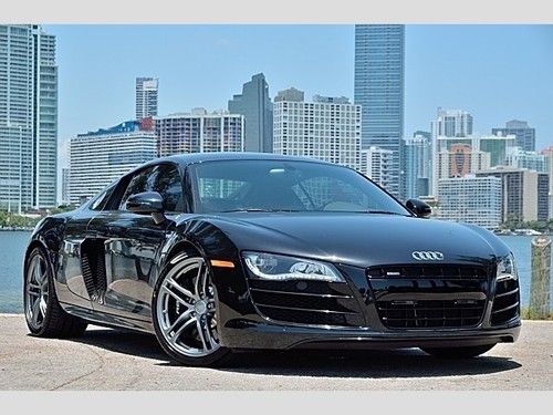 2012 audi r8 5.2 quattro v!0 coupe automatic 2-door coupe