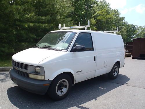 2000 chevy astro cargo van runs and drives strong