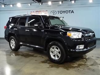 2010 black sr5!leather,heated cooled seats