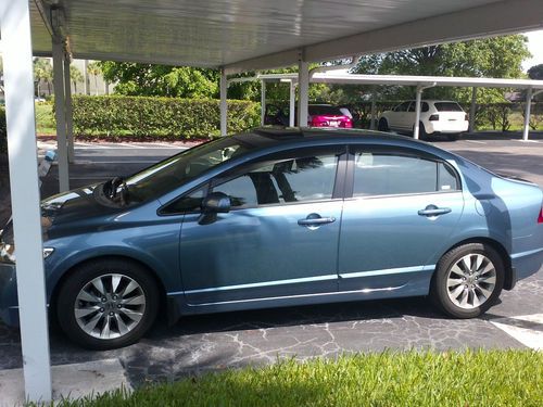 2009 honda civic ex-l with 45000 miles.