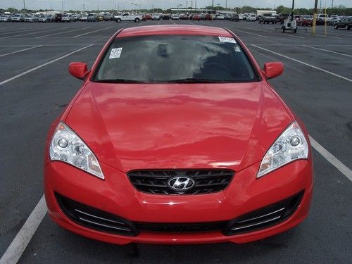 2011 hyundai genesis coupe 2.0t gt coupe 2-door 2.0l