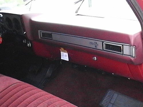 1985 chevy short bed   350 v8   auto trans, image 2