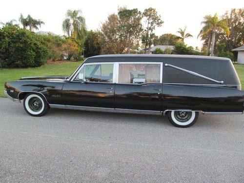 Hearse 1969 oldsmobile 98  all original rare pro car **see video**