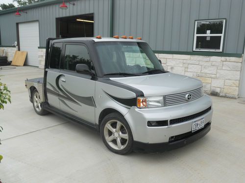 2005 scion xb