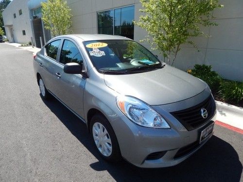 2012 nissan versa s