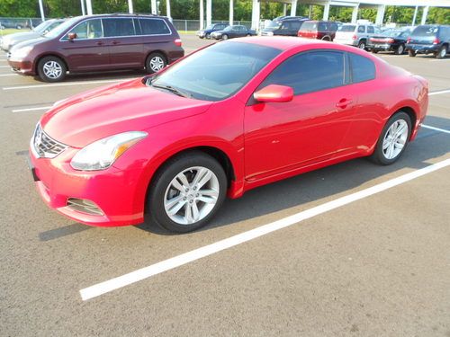 2010 nissan altima 2.5s coupe,conv pkge.32k miles,all power,alloys,very nice,b/o