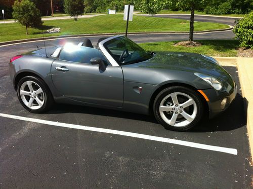 2008 gray 5 speed 25,000 miles  salvage title