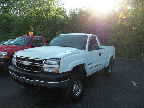 2006 chevy 2500hd truck