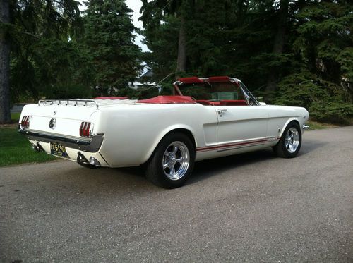 1965 Ford Mustang GT Clone Convertible, image 2