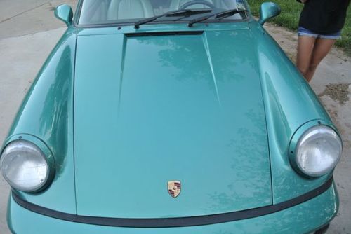 A 1996 Porsche 911 Carrera (993), image 9